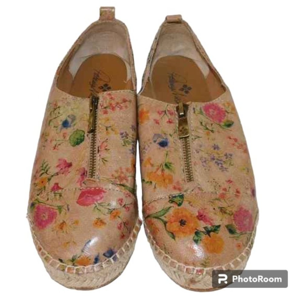 Patricia Nash Floral Espadrille Slip-On Sneakers in Blush Multi - Picture 2 of 12
